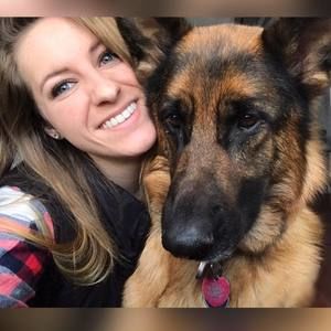 Meet your Posher, Paige